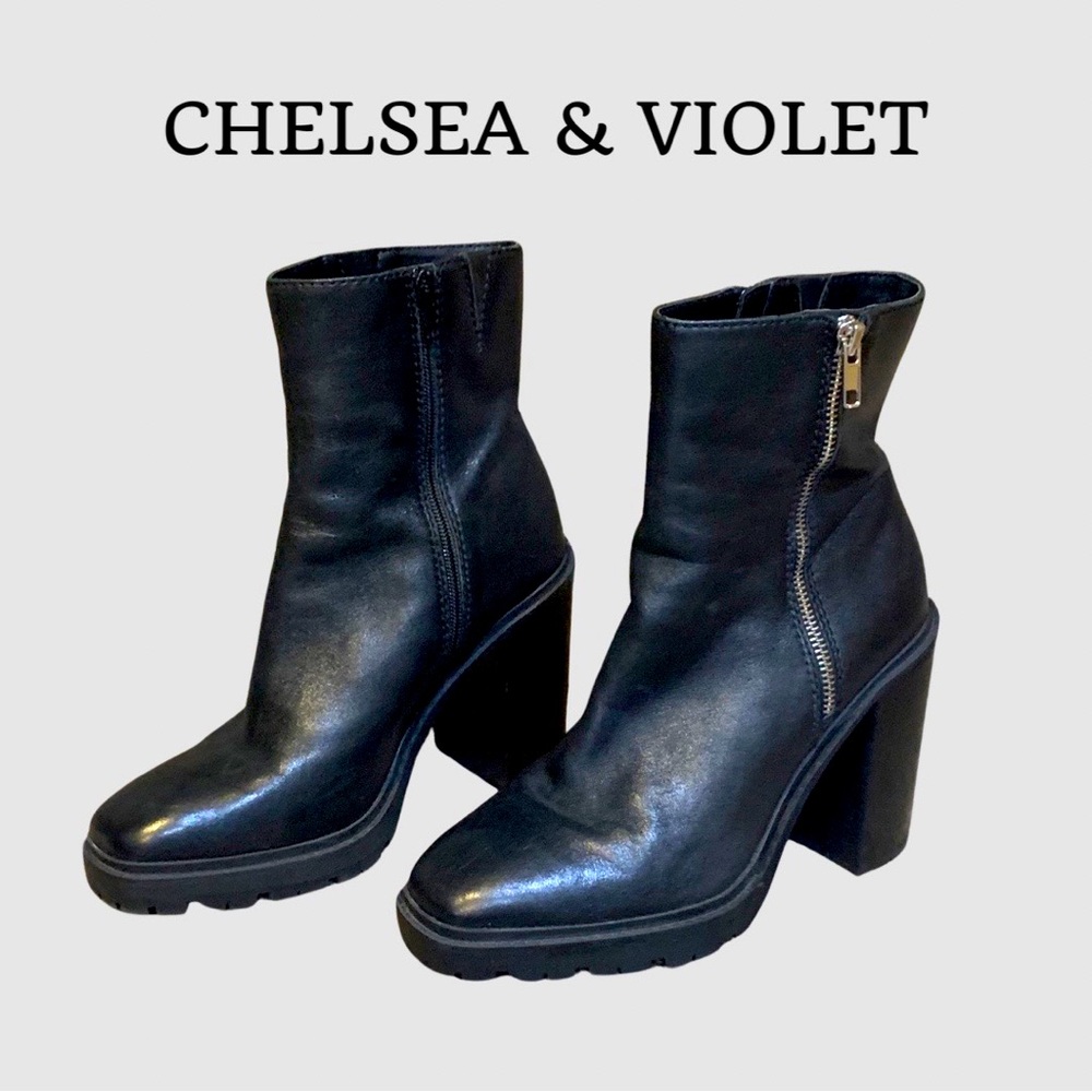 Like New! Chelsea & Violet Falla Double Zipped Lugged Bootie in Black⭐️⭐️ Size 9